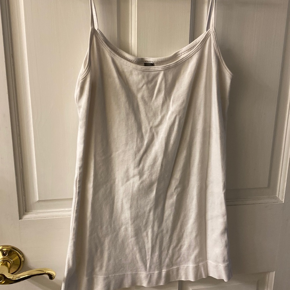 District white tank